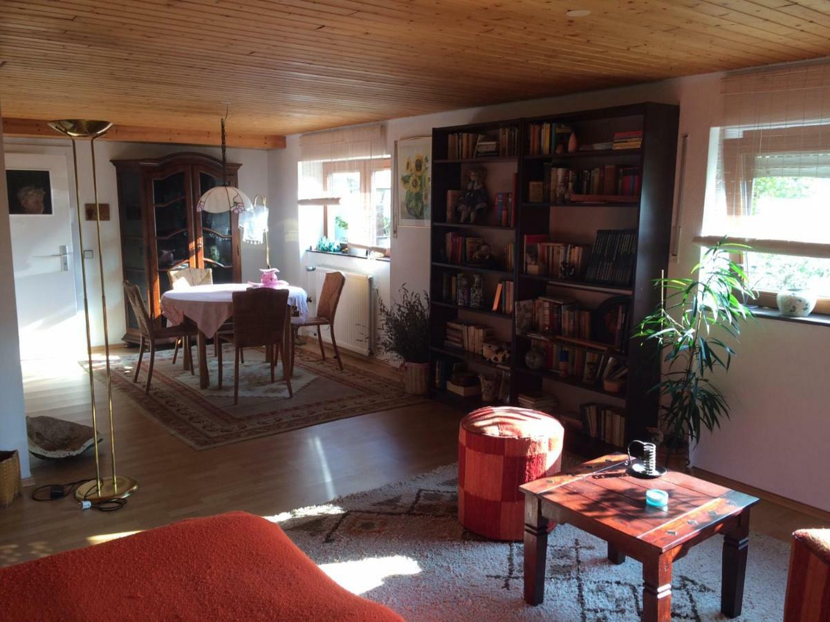 Schones Zimmer In Gimmeldingen/ Konigsbach Neustadt an der Weinstraße 외부 사진